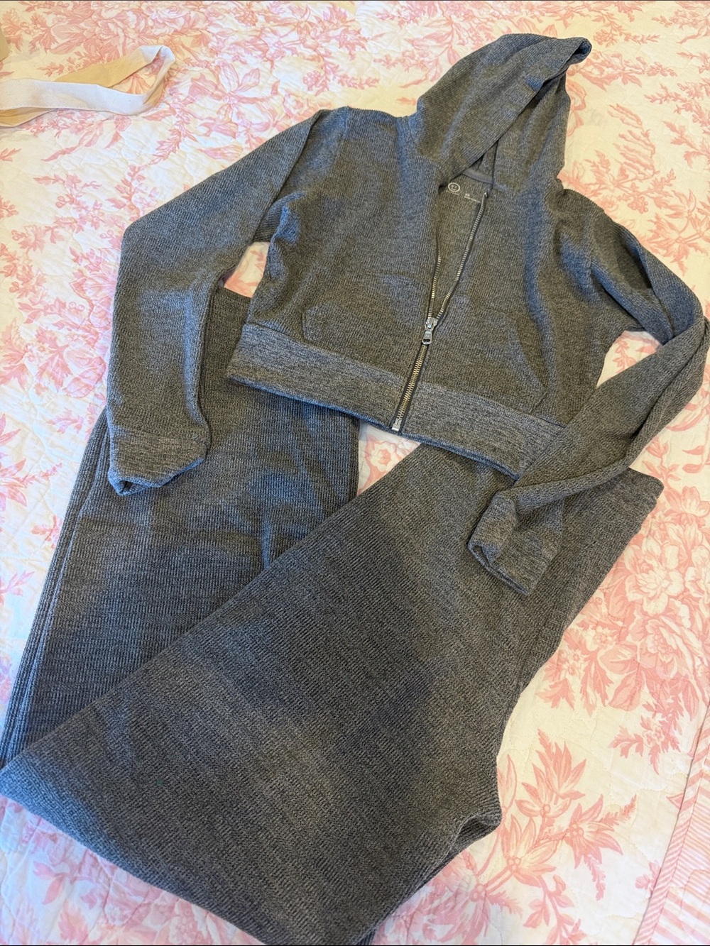 Gilly Hicks Charcoal Ribbed Wide Leg Pants & Cropped Zip Hoodie Set